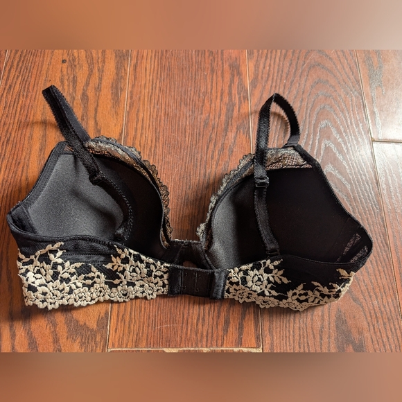 Wacoal Elegant Black Cream Lace Bra 34C Lingerie Sexy - Picture 2 of 5